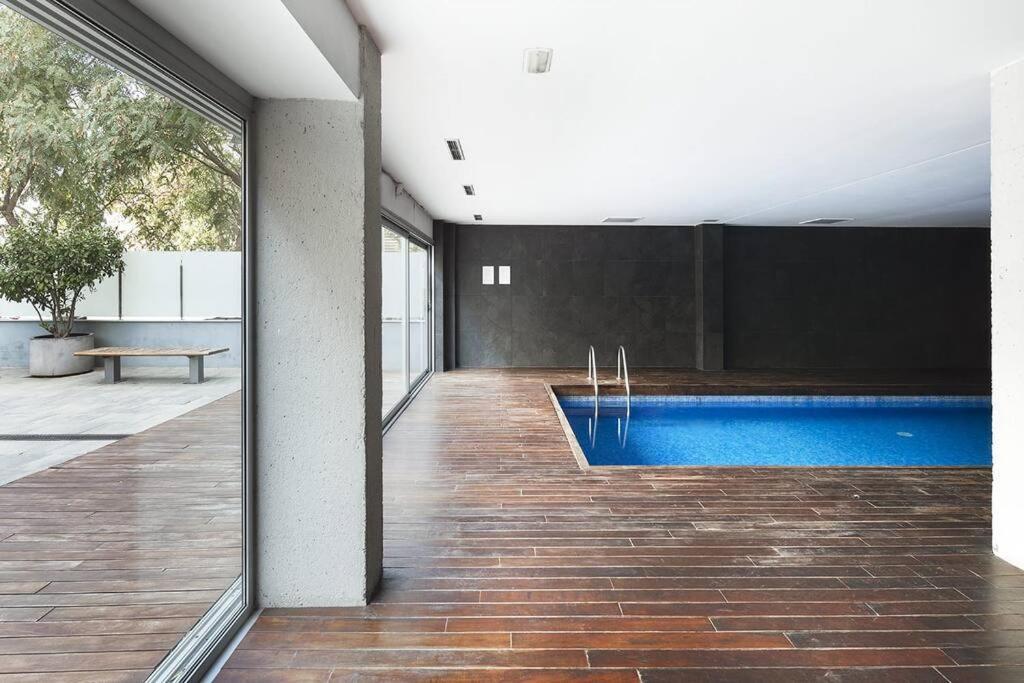 סנט אדריה דה בסוס Cozy Apartment Forum Beach מראה חיצוני תמונה